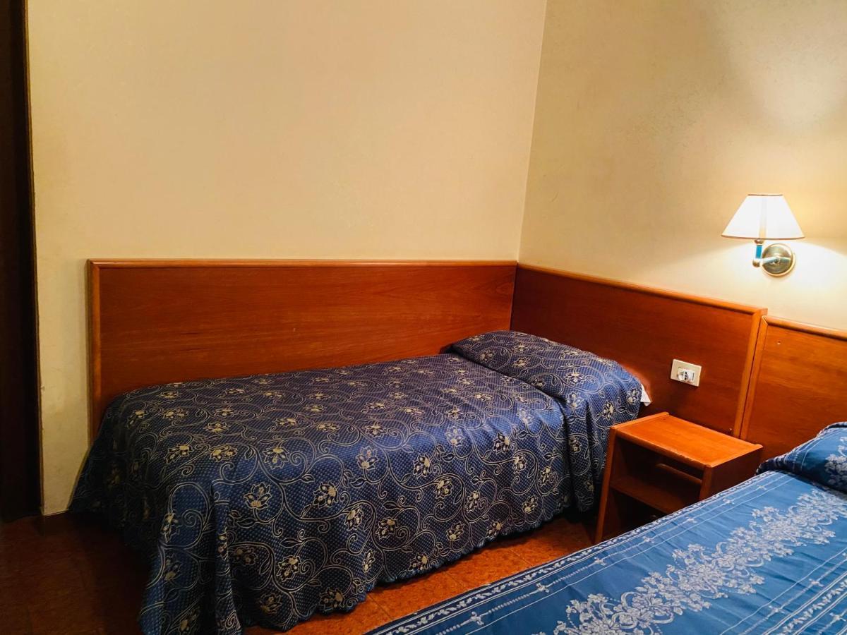 Hotel Ferrari Rome Luaran gambar