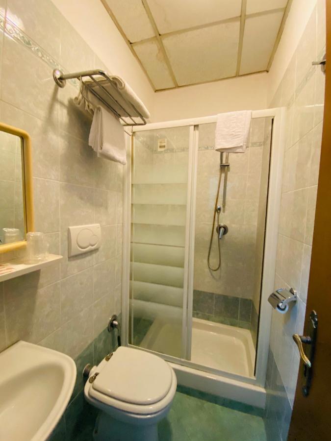 Hotel Ferrari Rome Luaran gambar