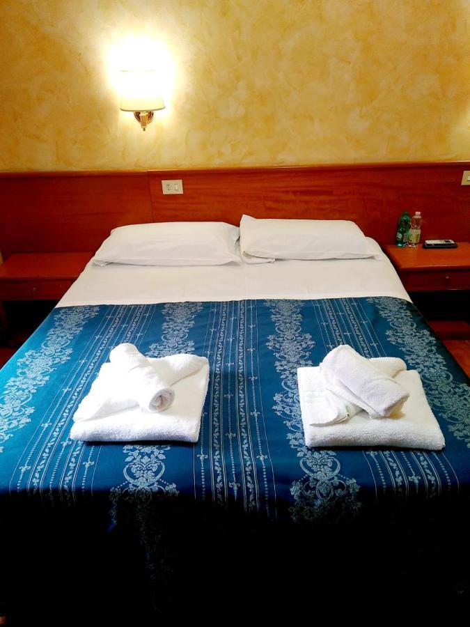 Hotel Ferrari Rome Luaran gambar