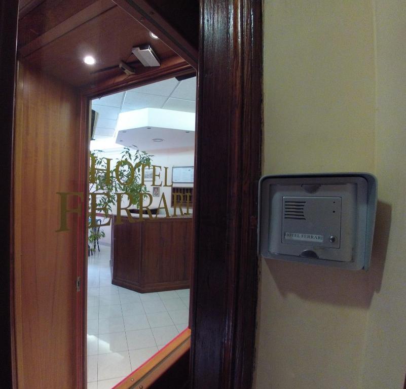 Hotel Ferrari Rome Luaran gambar