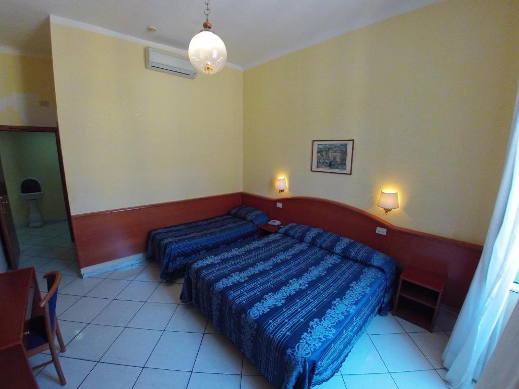 Hotel Ferrari Rome Bilik gambar